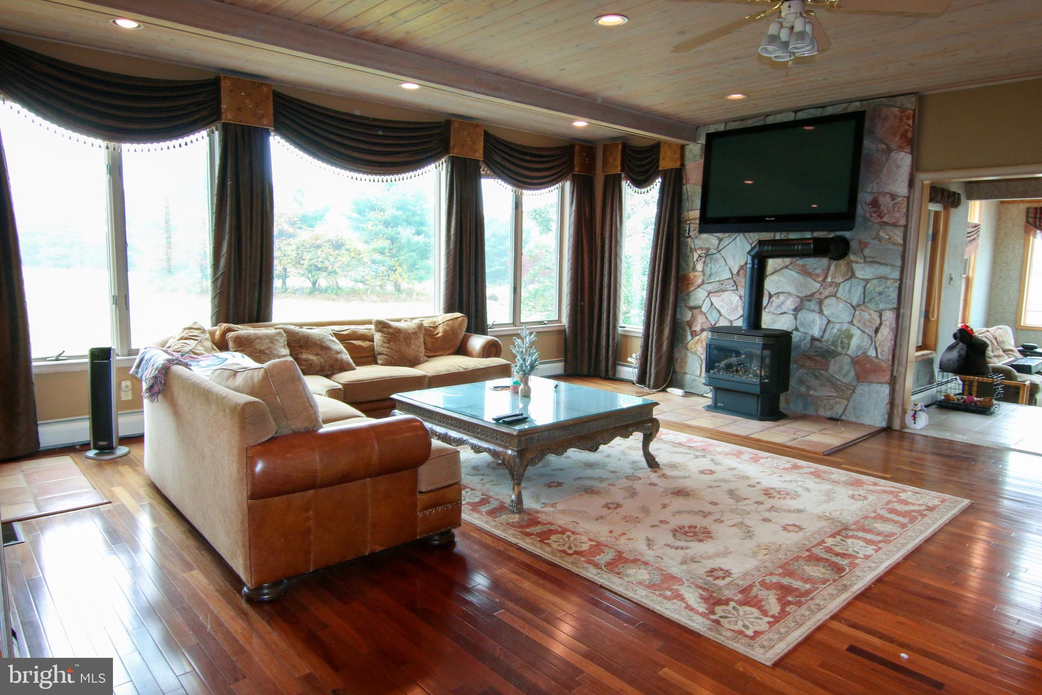 878 Myers Road Chalfont, PA 18914 - Photo 24 of 61 Gallery Image 24