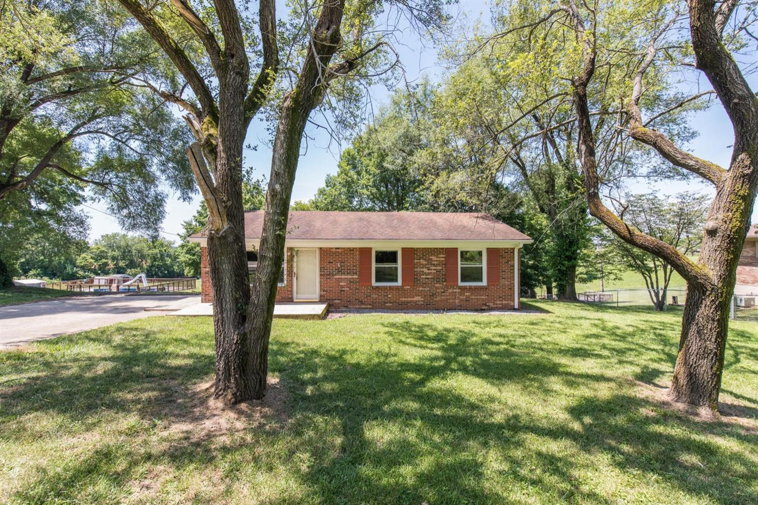 1087 Cleveland Ford Road Nicholasville, KY 40356 - Photo 1 of 28 Photo 1