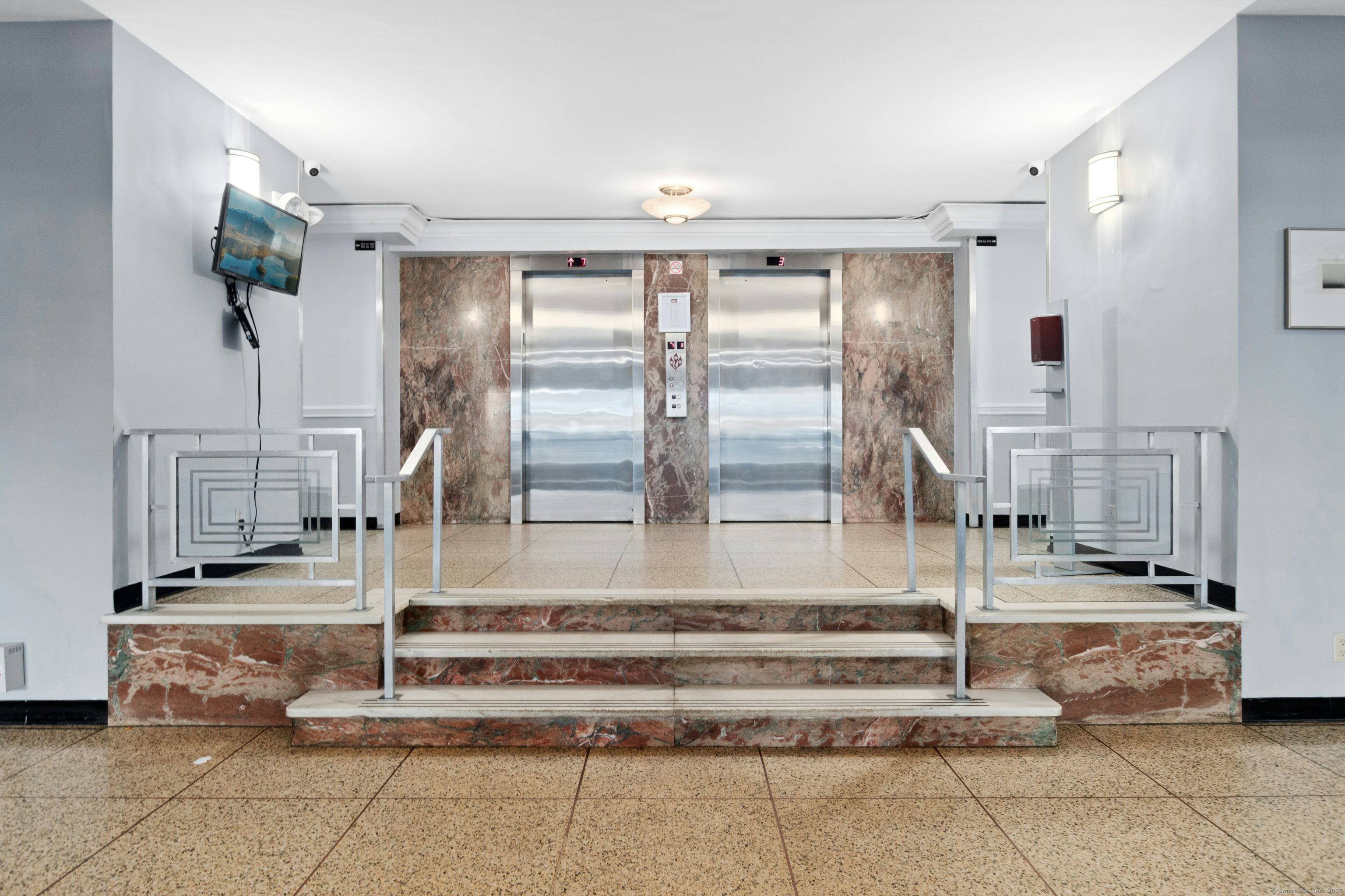 71 Strawberry Hill Avenue, Unit 305 Stamford, CT 06902 - Photo 2 of 29 a view of entryway and hall