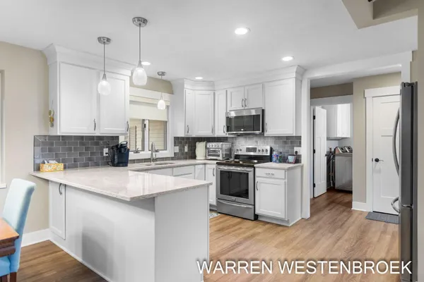 $449,900 | 600 Alice Street, Zeeland, MI 49464