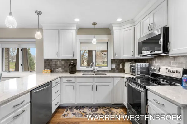 $449,900 | 600 Alice Street, Zeeland, MI 49464