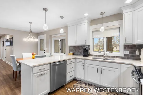 $449,900 | 600 Alice Street, Zeeland, MI 49464