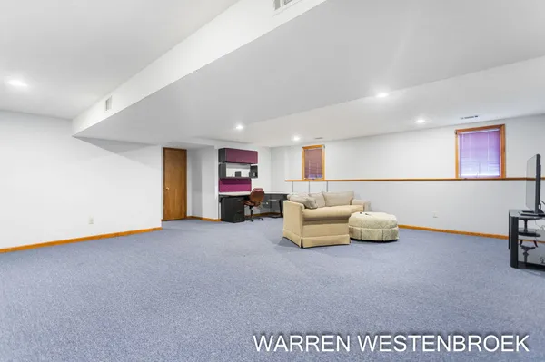 $449,900 | 600 Alice Street, Zeeland, MI 49464