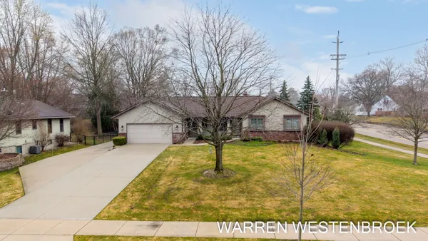 $449,900 | 600 Alice Street, Zeeland, MI 49464