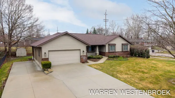 $449,900 | 600 Alice Street, Zeeland, MI 49464