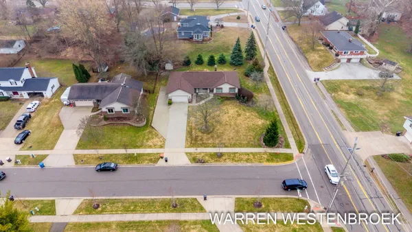 $449,900 | 600 Alice Street, Zeeland, MI 49464