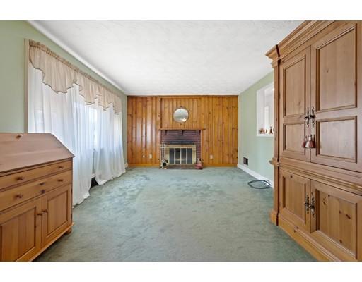 6 Buker Road Danvers, MA 01923 - Photo 5 of 26 Gallery Image 5