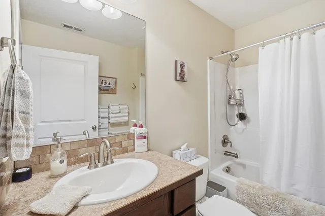 $400,000 | 17007 East Baldwin Avenue, Spokane Valley, WA 99016