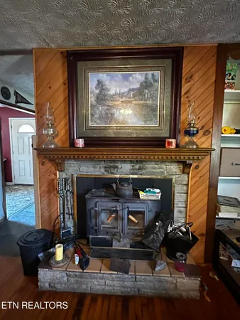 $300,000 | 169 Oxford Circle, Harrogate, TN 37752