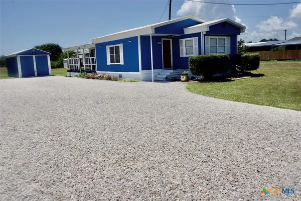 $450,000 | 513 16th Street, Port O'Connor, TX 77982