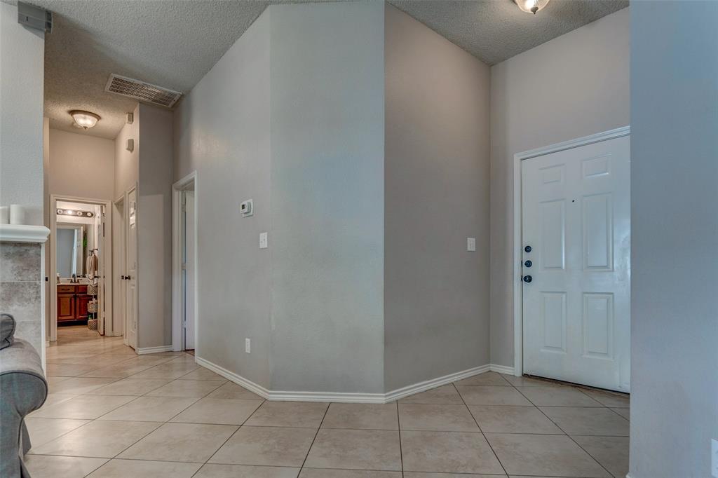 11812 Canoe Road Frisco, TX 75035 - Photo 3 of 31 a view of an empty room