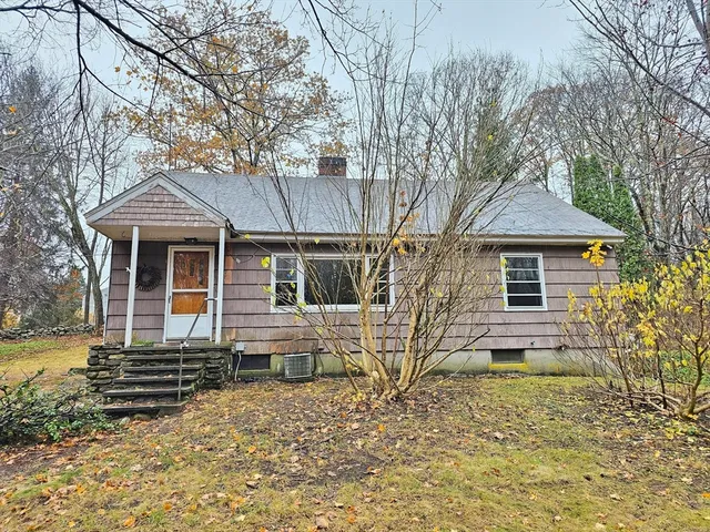 $369,900 | 190 Mile Hill Road, Boylston, MA 01505