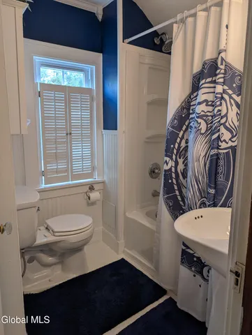 $199,900 | 20 Easterly Street, Gloversville, NY 12078