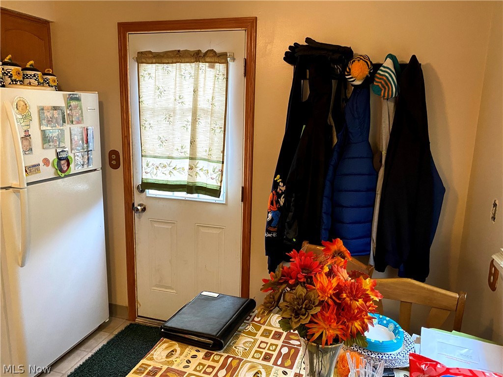 1747 Benjamin Road Madison, OH 44057 - Photo 9 of 15