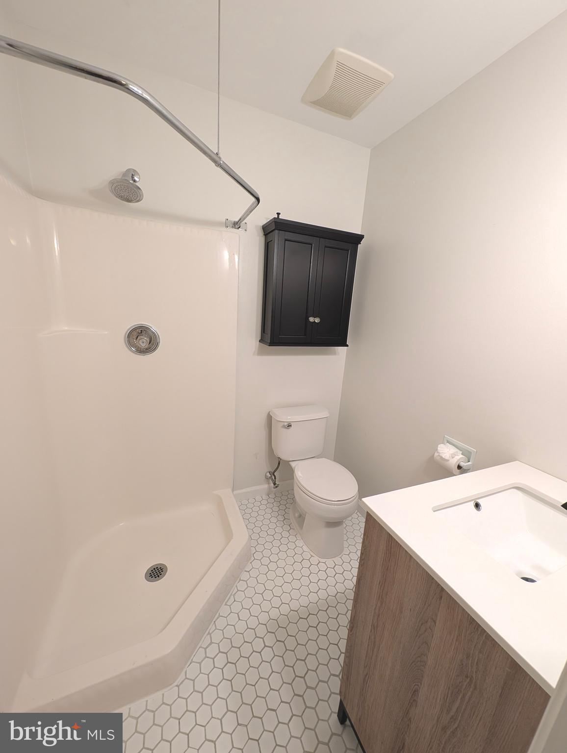 1518 South Spring Road Vineland, NJ 08361 - Photo 10 of 15 Primary Bath