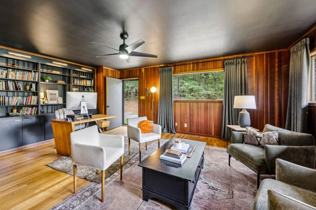 334 Luther Bailey Road Senoia, GA 30276 - Photo 8 of 67 a living room with furniture and a large window