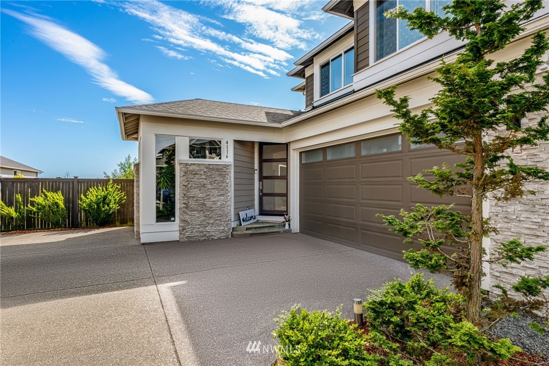 4116 170th Place Southeast Bothell, WA 98012 - Photo 2 of 39 Gallery Image 2