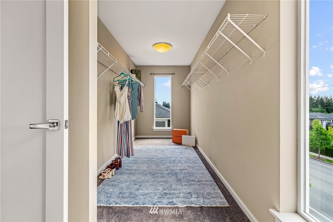 4116 170th Place Southeast Bothell, WA 98012 - Photo 34 of 39 Gallery Image 34