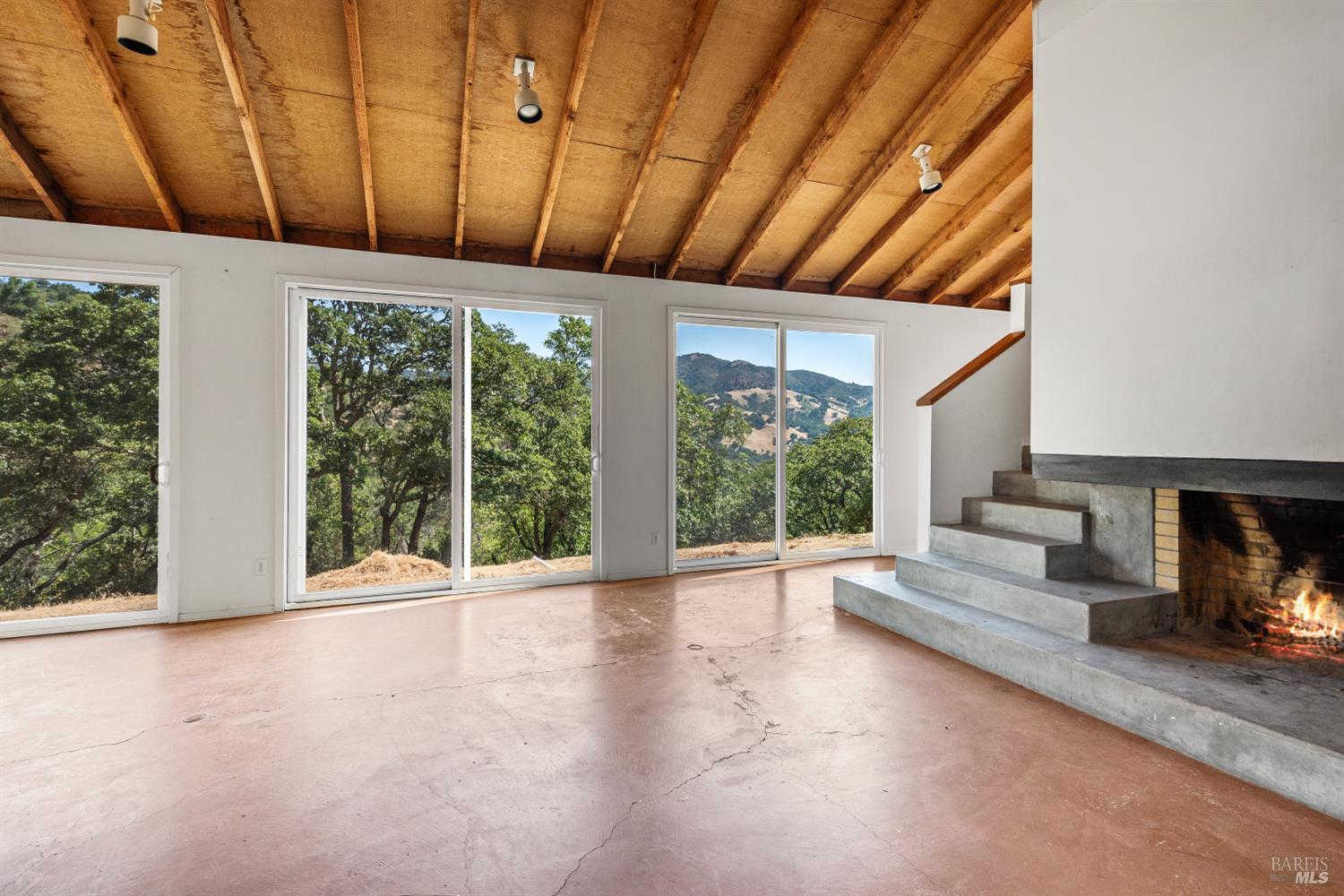 510 Wall Road Napa, CA 94558 - Photo 5 of 24