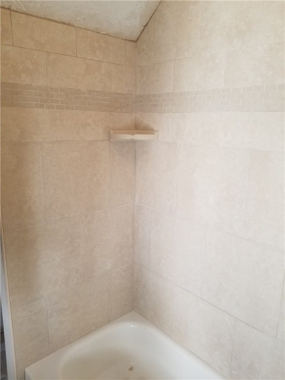 134 Ruggles Street Providence, RI 02908 - Photo 11 of 31 Gallery Image 11