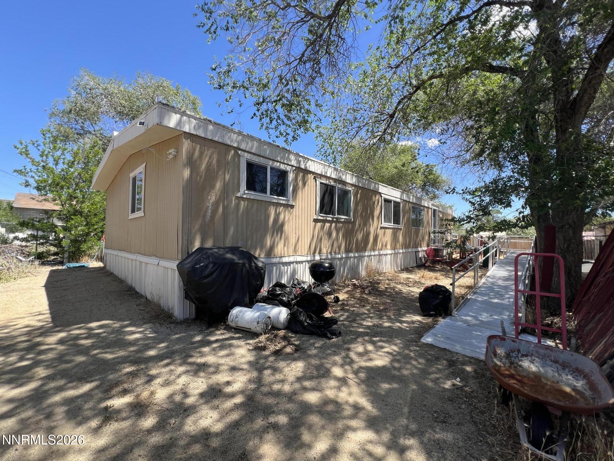 103 Grumpy Lane Sun Valley, NV 89433 - Photo 2 of 18 IMG_3988