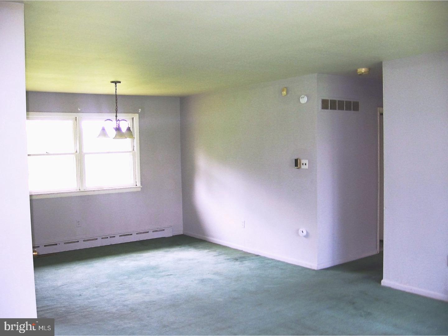 4 Willow Grove Road Shamong, NJ 08088 - Photo 4 of 20 Dining Room