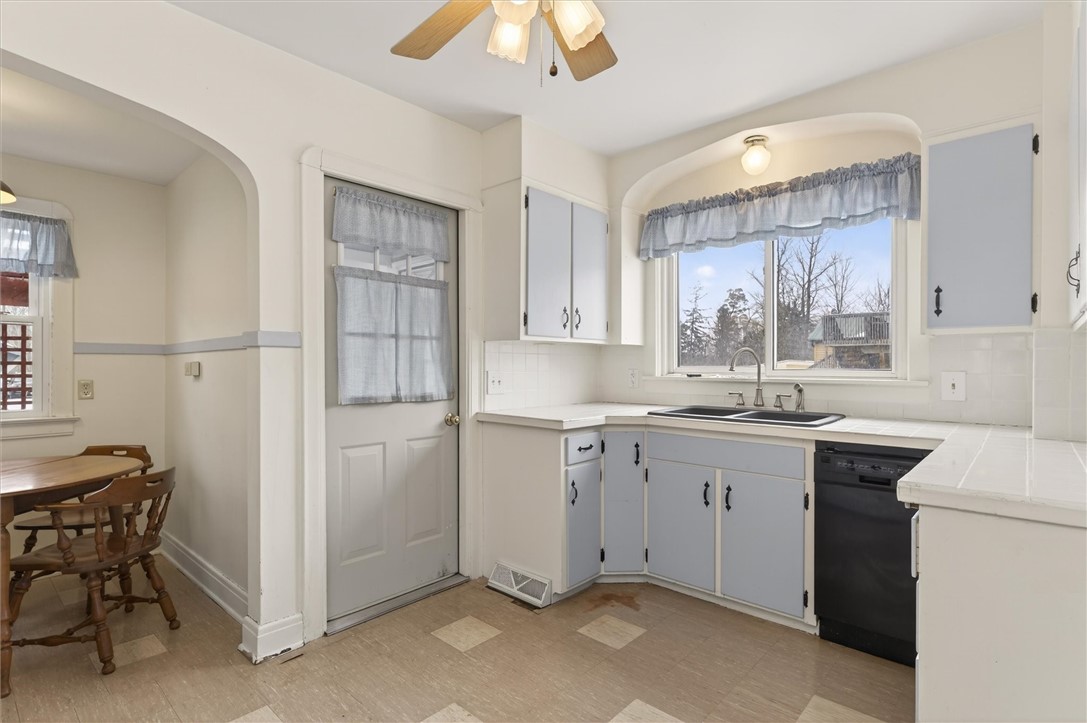 449 Waterloo Geneva Road Waterloo, NY 13165 - Photo 19 of 45