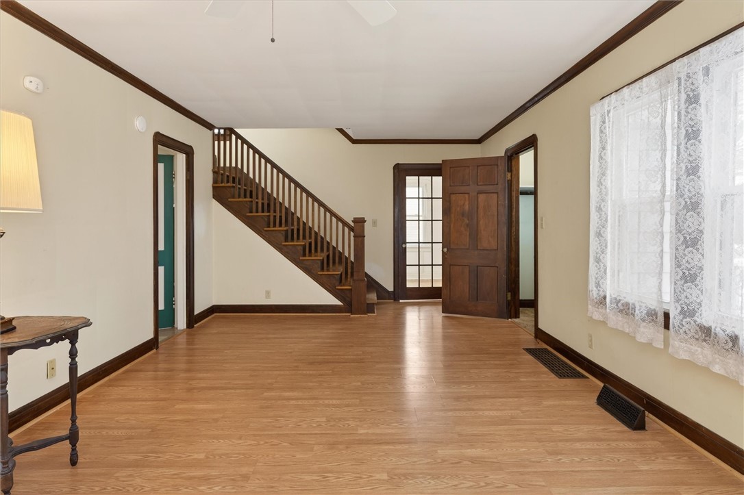 449 Waterloo Geneva Road Waterloo, NY 13165 - Photo 9 of 45