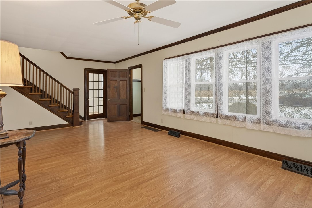 449 Waterloo Geneva Road Waterloo, NY 13165 - Photo 10 of 45