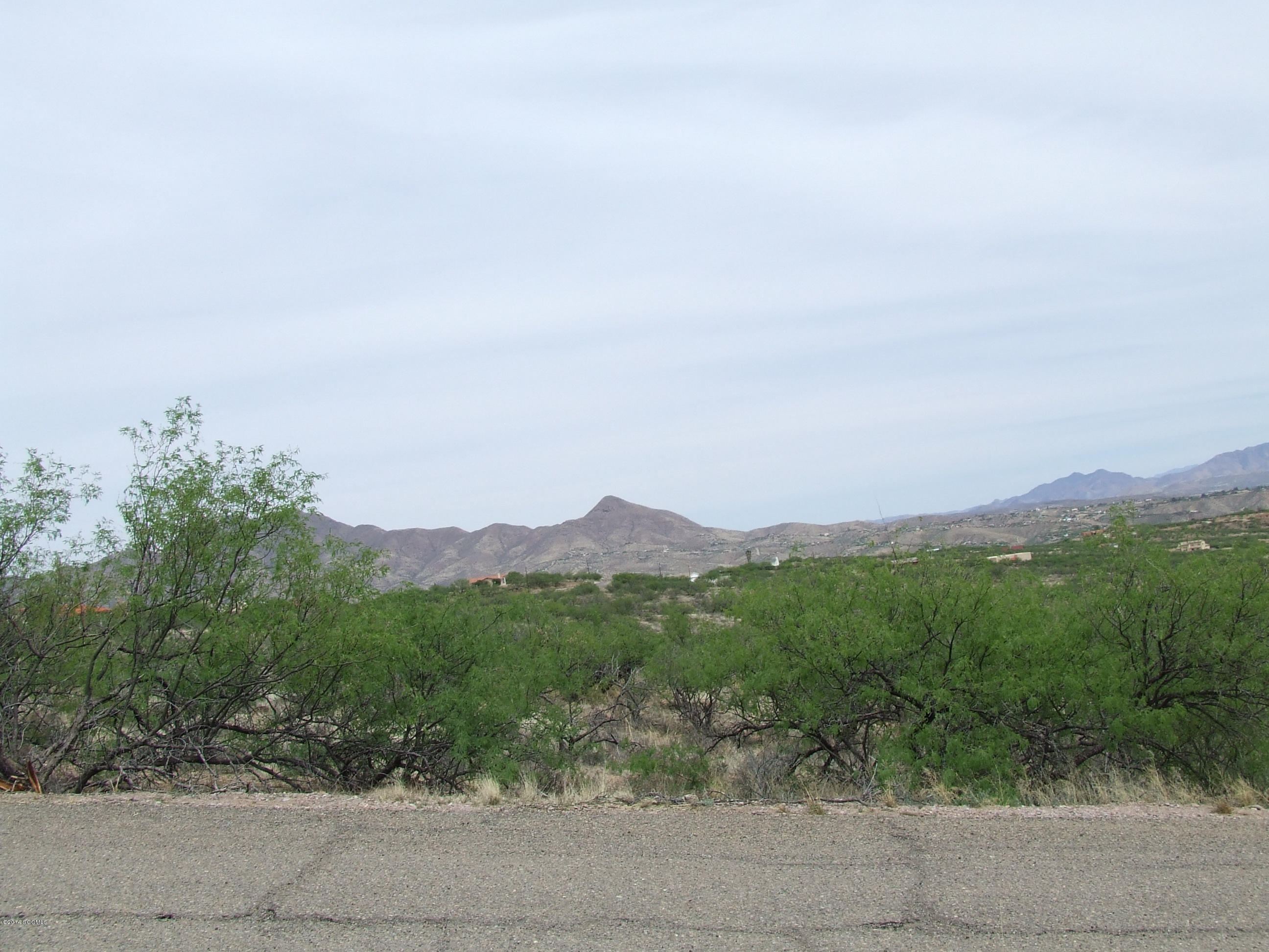 1230 Via Palestra Rio Rico, AZ 85648 - Photo 5 of 7