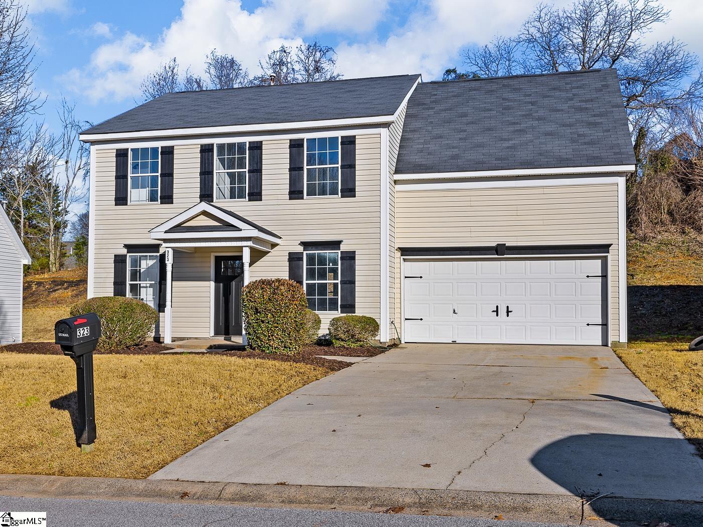 323 Hampton Ridge Drive Greer, SC 29651 - Photo 1 of 32 Gallery Image 1
