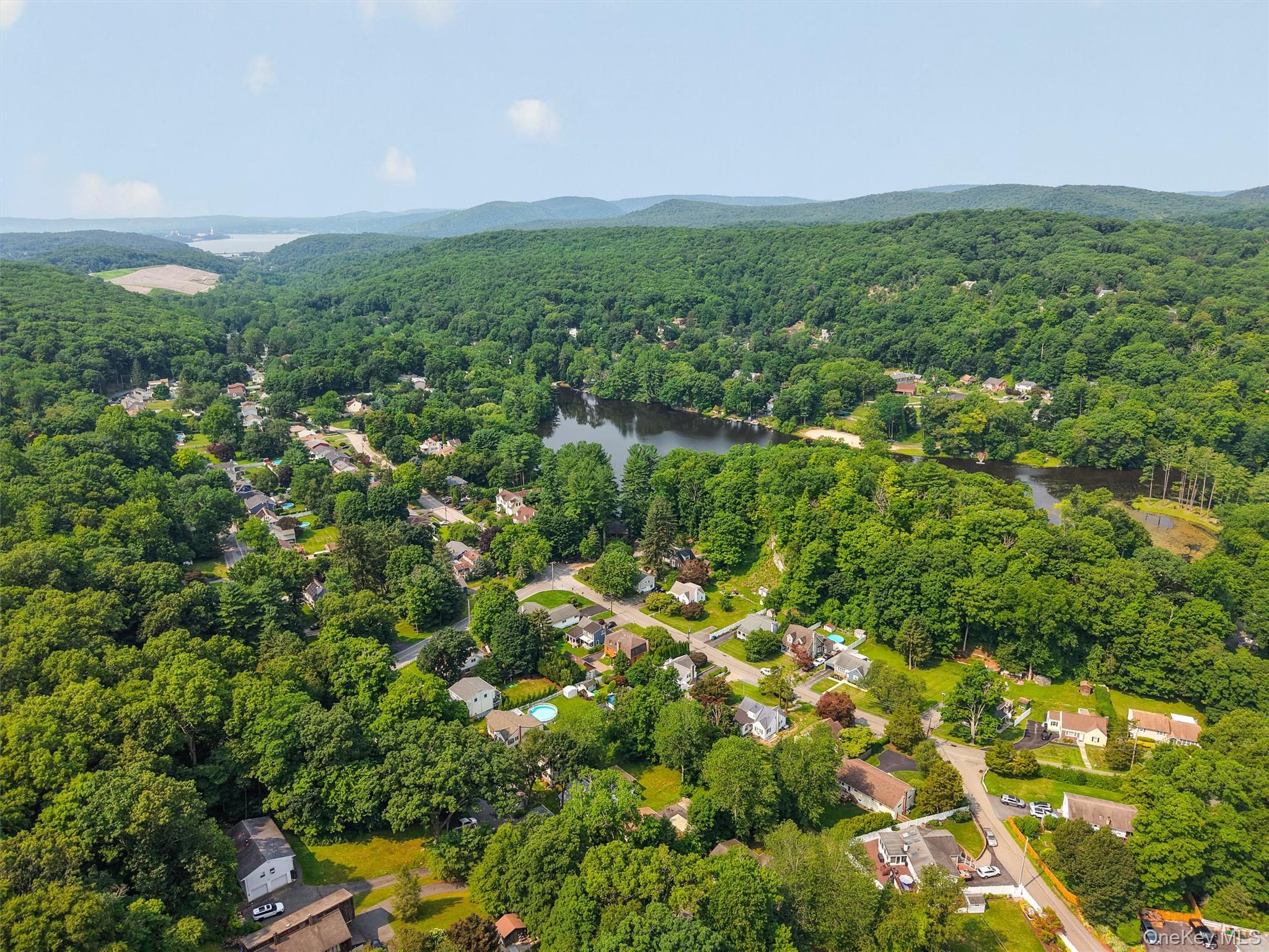 311 Sprout Brook Road Garrison, NY 10524 - Photo 24 of 25