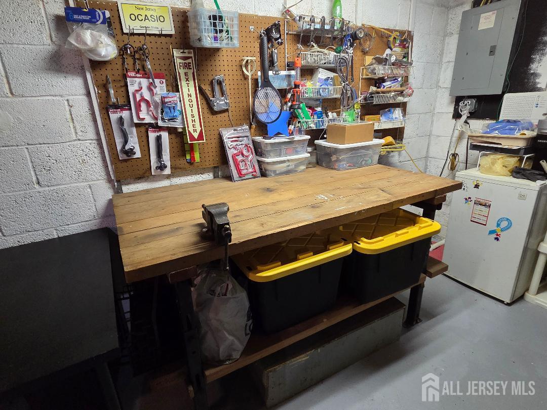 515 Cook Avenue Middlesex, NJ 08846 - Photo 13 of 16