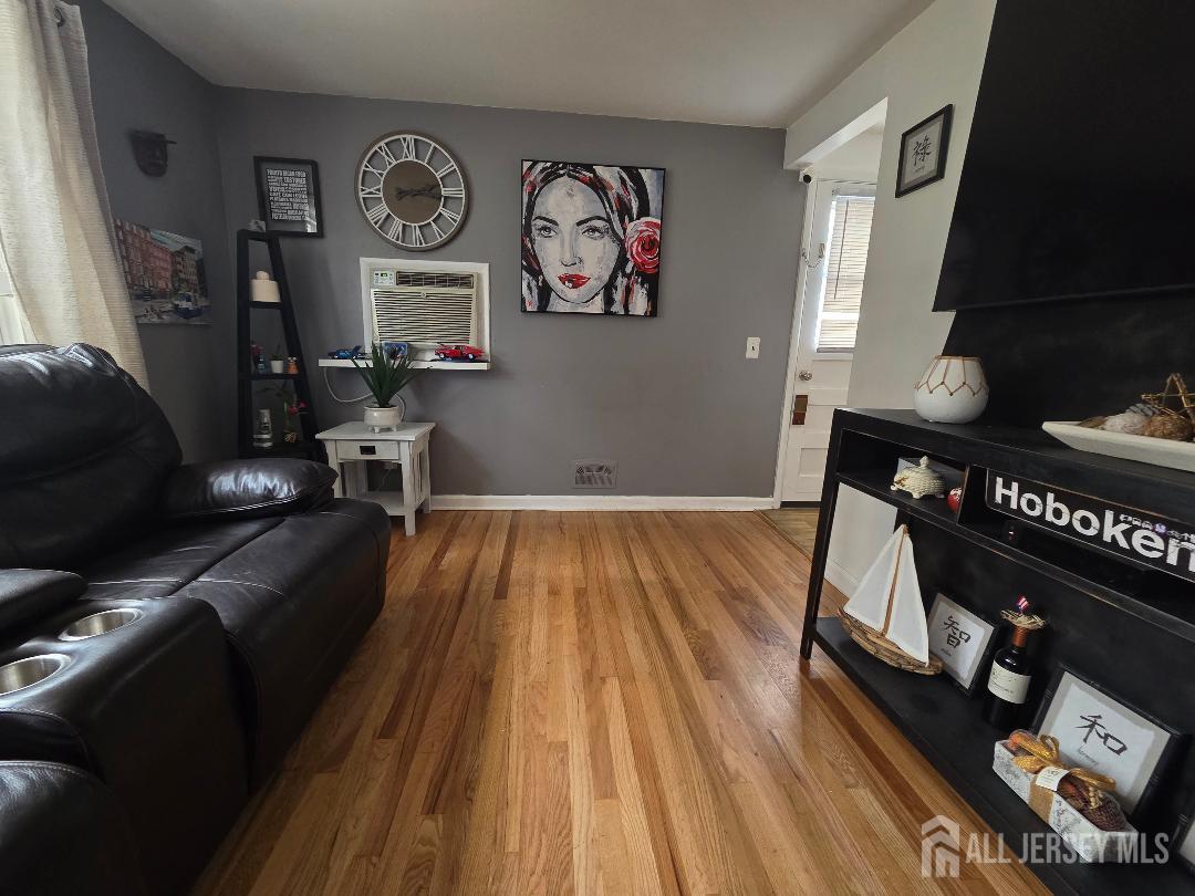 515 Cook Avenue Middlesex, NJ 08846 - Photo 15 of 16