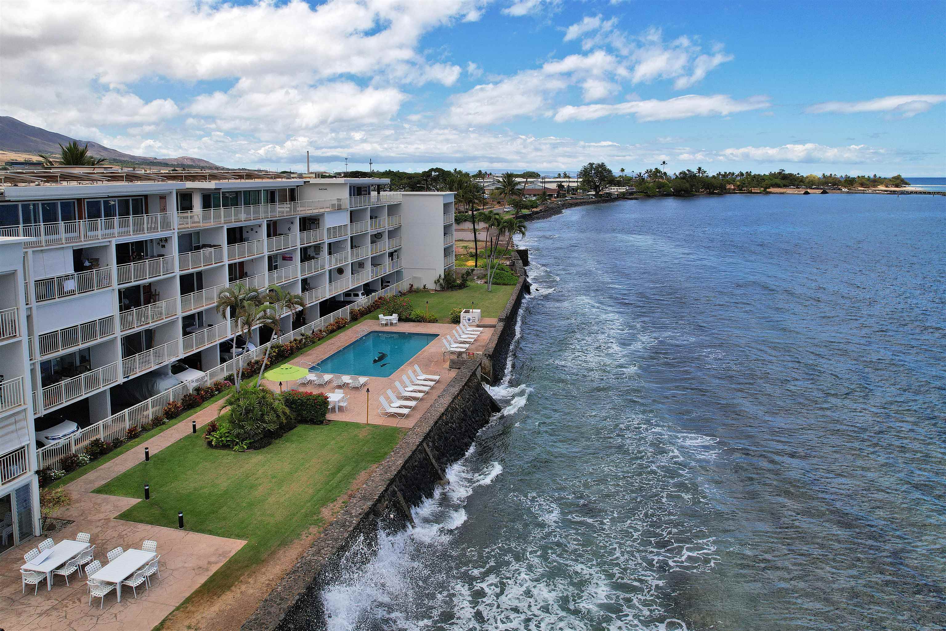 1403 Front Street, Unit 308 Lahaina, HI 96761 - Photo 25 of 35 a view of a terrace with outdoor space