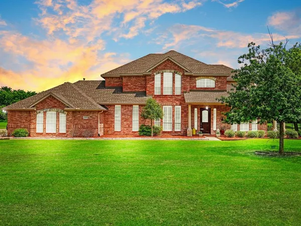 $615,000 | 10519 East Clover Lane, Forney, TX 75126