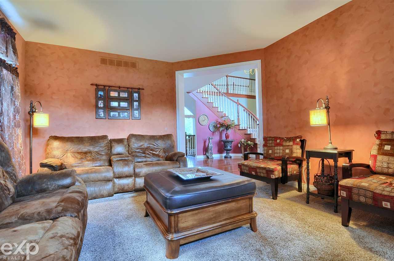 60525 Balmoral Way Rochester, MI 48306 - Photo 8 of 55 Gallery Image 8