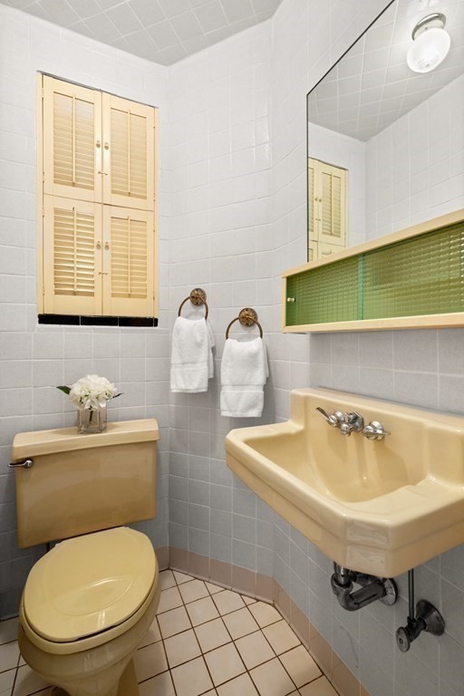 17 Richmond Road Belmont, MA 02478 - Photo 9 of 16 Gallery Image 9