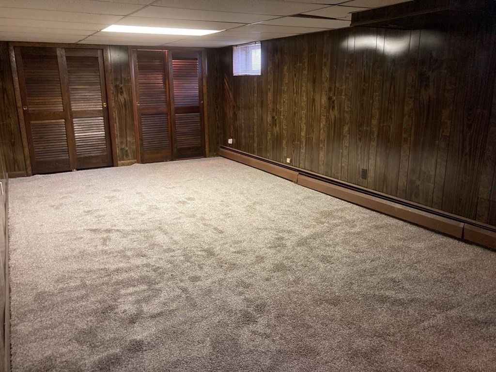 33 Circuit Drive Riverside, RI 02915 - Photo 26 of 34 a view of an empty room