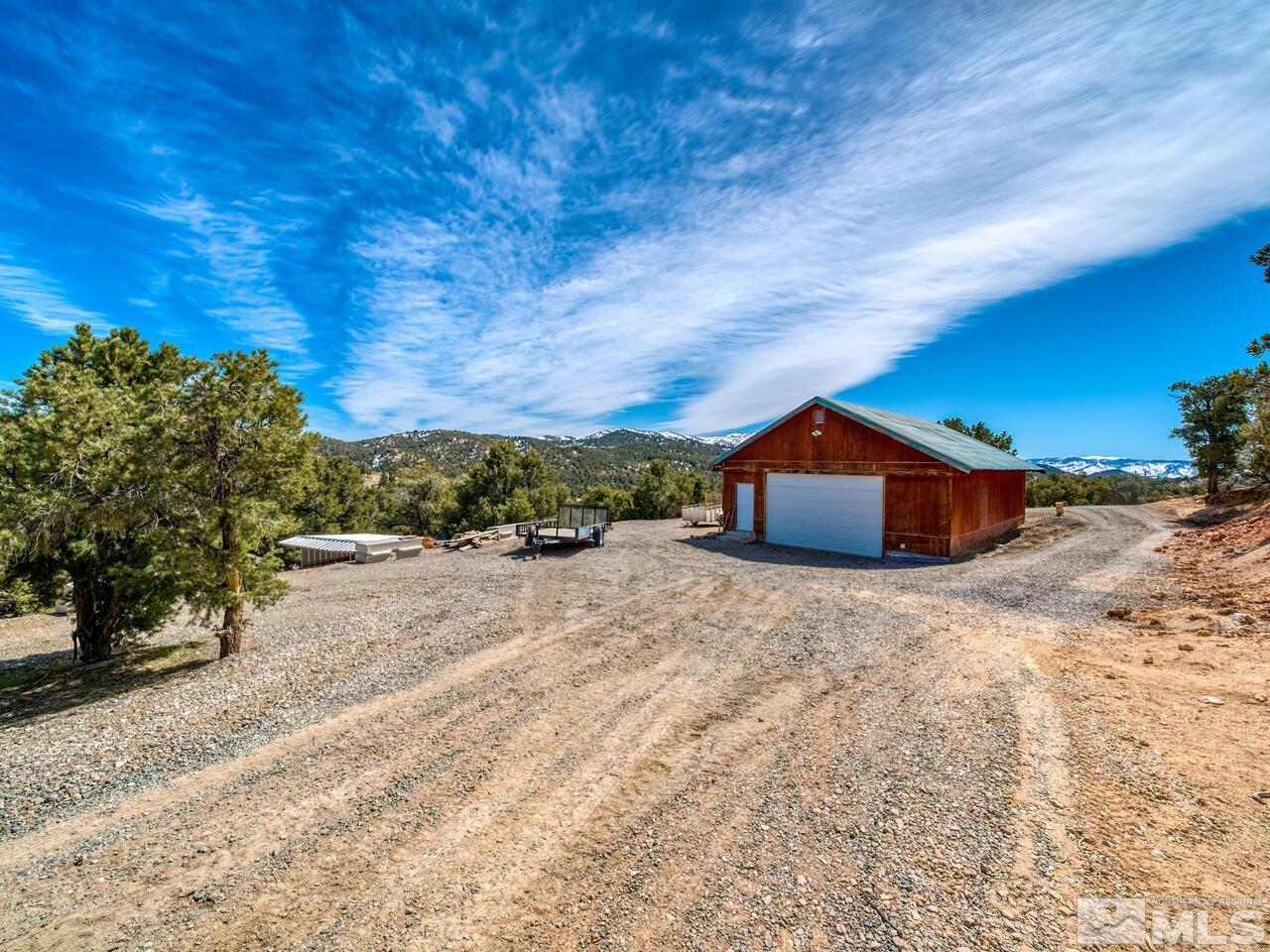 700 Saddleback Road Reno, NV 89521 - Photo 2 of 38