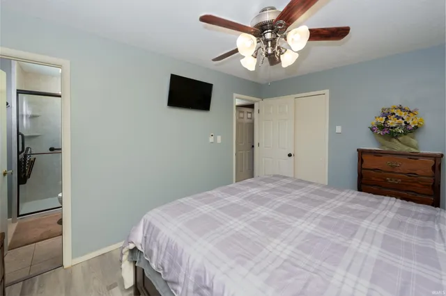 $202,900 | 9611 Lima Road, Fort Wayne, IN 46818