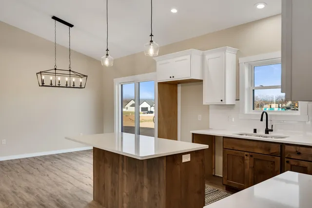 $485,000 | 935 Crockett Drive, Holmen, WI 54636