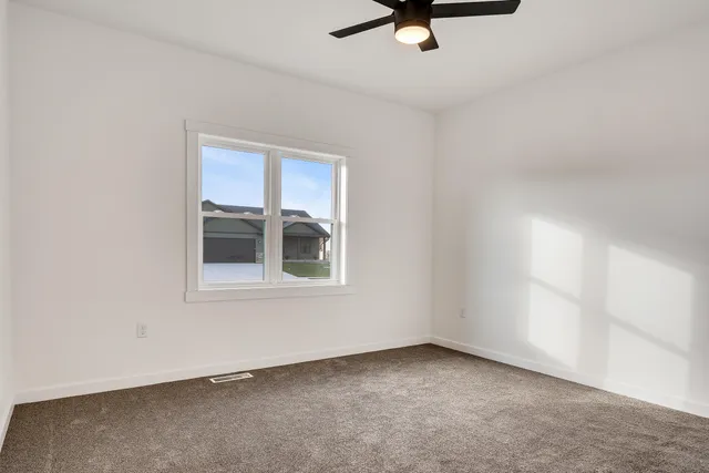 $485,000 | 935 Crockett Drive, Holmen, WI 54636