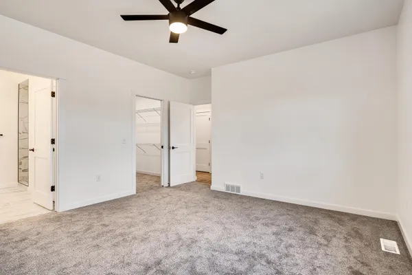 $485,000 | 935 Crockett Drive, Holmen, WI 54636