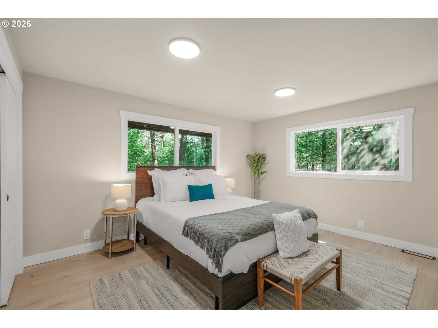 22420 South Parrot Creek Road Oregon City, OR 97045 - Photo 18 of 48 Primary Bedroom