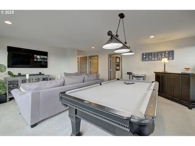 $1,250,000 | 1902 North 18th Court, Washougal, WA 98671