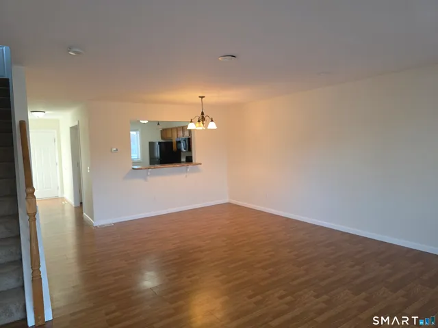 $1,950 | 148 Mathewson Street, Unit 609, Griswold, CT 06351