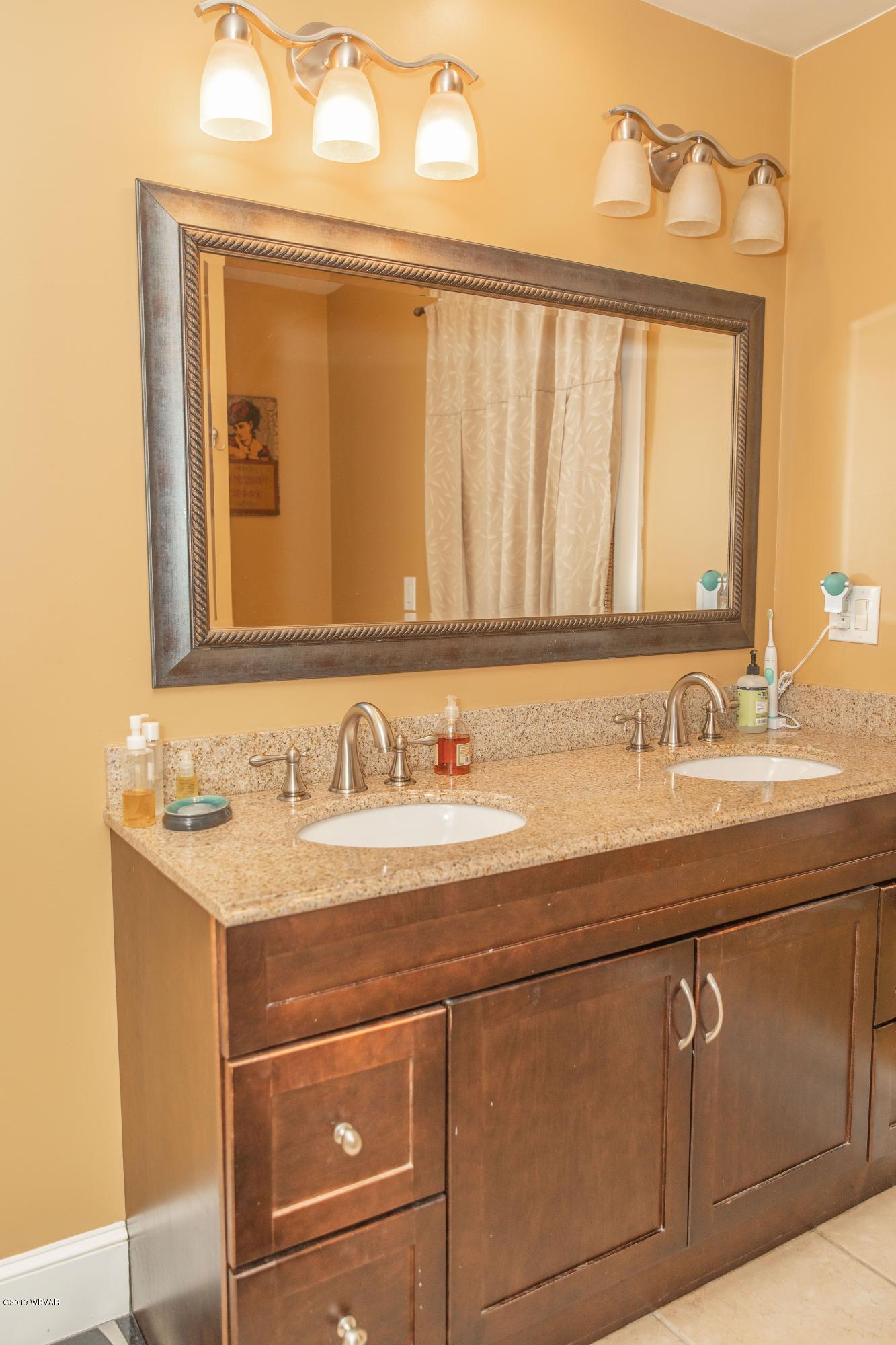 1820 Ravine Road Williamsport, PA 17701 - Photo 21 of 21 Ravine Full Bath