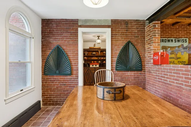 $1,500,000 | 51 Pleasant Street, Yarmouth, ME 04096