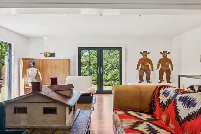 $1,500,000 | 51 Pleasant Street, Yarmouth, ME 04096